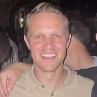 Looking for a roommate in Manhattan, Brooklyn - New York