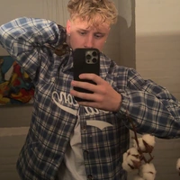 Looking for a roommate in Downtown TO, Midtown TO - Toronto