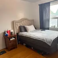 Room for rent in Yorkdale-Glen Park - North York, Toronto