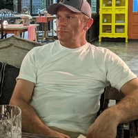 Looking for a roommate in San Francisco, East Bay - San Francisco