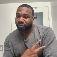 Looking for a roommate in Central Los Angeles, The Harbor - Los Angeles