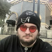 Looking for a roommate in Central STL, South STL - Saint Louis