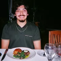 Looking for a roommate in Central SD, Coastal, East SD, Inland, North SD - San Diego