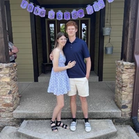 Looking for a roommate in Central Indy, North Indy - Indianapolis