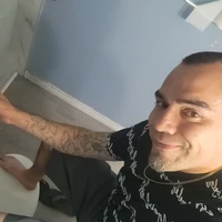 Looking for a roommate in Brampton Caledon - Toronto