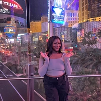 Looking for a roommate in Spring Valley / Enterprise - Las Vegas