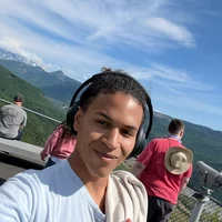 Looking for a roommate in Central Charlotte, North Charlotte, South Charlotte - Charlotte