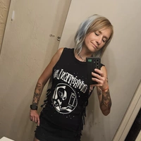 Looking for a roommate in Central SD, Coastal, East SD, Inland, North SD, South SD - San Diego