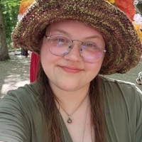 Looking for a roommate in Central Indy, North Indy, West Indy, East Indy, South Indy - Indianapolis