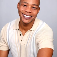 Looking for a roommate in Central Los Angeles, Westside / South Bay, The Harbor, San Fernando Valley, Southeast, The Verdugos, San Gabriel Valley, Ventura, Inland Empire - Los Angeles