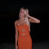 Looking for a roommate in Clearwater-St. Petersburg - Tampa