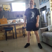 Looking for a roommate in Las Vegas, Summerlin, North Las Vegas, Spring Valley / Enterprise, Paradise - Las Vegas