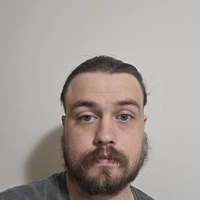Looking for a roommate in Outer Portland - Portland