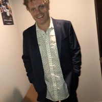 Looking for a roommate in Central Los Angeles, Westside / South Bay, San Fernando Valley - Los Angeles