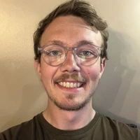 Looking for a roommate in East Van, Outer Vancouver, South Van, West Van, Downtown Van - Vancouver