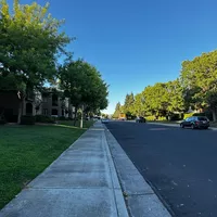 Looking for a roommate in East Bay, Peninsula, South Bay - San Francisco