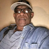 Looking for a roommate in Central Los Angeles - Los Angeles