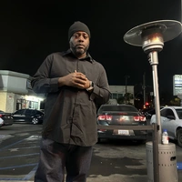 Looking for a roommate in Central Los Angeles, Westside / South Bay - Los Angeles