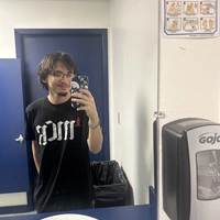Looking for a roommate in Clearwater-St. Petersburg - Tampa