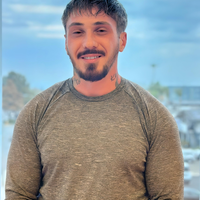 Looking for a roommate in Orange County - Los Angeles