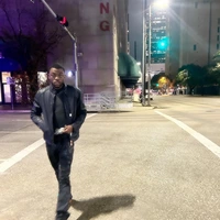 Looking for a roommate in Inner Loop, West Houston - Houston