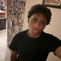 Looking for a roommate in Washington Northeast, Maryland - Washington DC