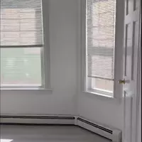 Looking for a roommate in Metro Area - Boston