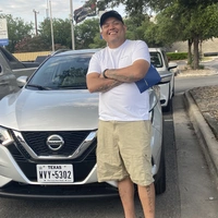 Looking for a roommate in Central SATX, North SATX, East SATX, Outer SATX - San Antonio