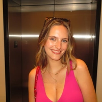 Looking for a roommate in Downtown TO, East TO, West TO, Midtown TO - Toronto