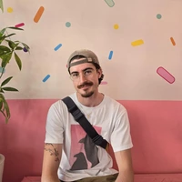 Looking for a roommate in Etobicoke - Toronto
