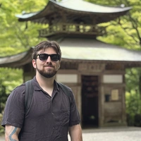 Looking for a roommate in Ventura - Los Angeles