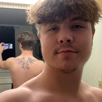 Looking for a roommate in Phoenix - Phoenix