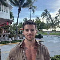 Looking for a roommate in Miami - Miami