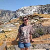 Looking for a roommate in Ventura - Los Angeles