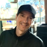Looking for a roommate in Phoenix, NE Valley, SE Valley - Phoenix