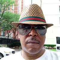 Looking for a roommate in Manhattan, Brooklyn - New York