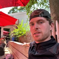 Looking for a roommate in Boston - Boston