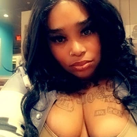 Looking for a roommate in Central Los Angeles, Westside / South Bay, The Harbor, San Fernando Valley, Southeast, The Verdugos, Orange County, San Gabriel Valley, Ventura, Inland Empire - Los Angeles