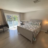 Room for rent in Glendale CA - The Verdugos, Los Angeles