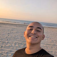 Looking for a roommate in SW Valley - Phoenix