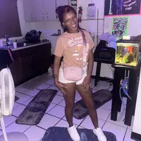 Looking for a roommate in Miami Dade - Miami