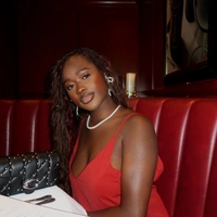 Looking for a roommate in Central, West Side - Chicago