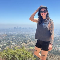 Looking for a roommate in Central Los Angeles, Westside / South Bay, San Fernando Valley - Los Angeles