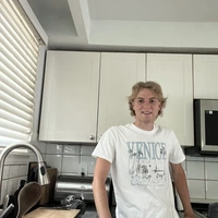 Looking for a roommate in Inland Empire - Los Angeles