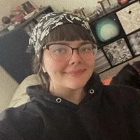 Looking for a roommate in NW Valley, NE Valley, SE Valley - Phoenix