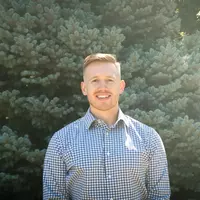 Looking for a roommate in Outer Denver - Denver