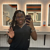 Looking for a roommate