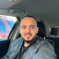 Looking for a roommate in Downtown TO, York Region, Durham Region, North York, Etobicoke, Scarborough, East TO, West TO, Midtown TO - Toronto