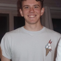 Looking for a roommate in Manhattan, Queens - New York