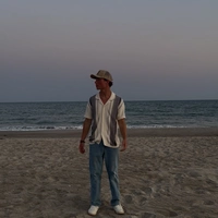 Looking for a roommate in Central Charlotte, North Charlotte, South Charlotte, East Charlotte, West Charlotte - Charlotte